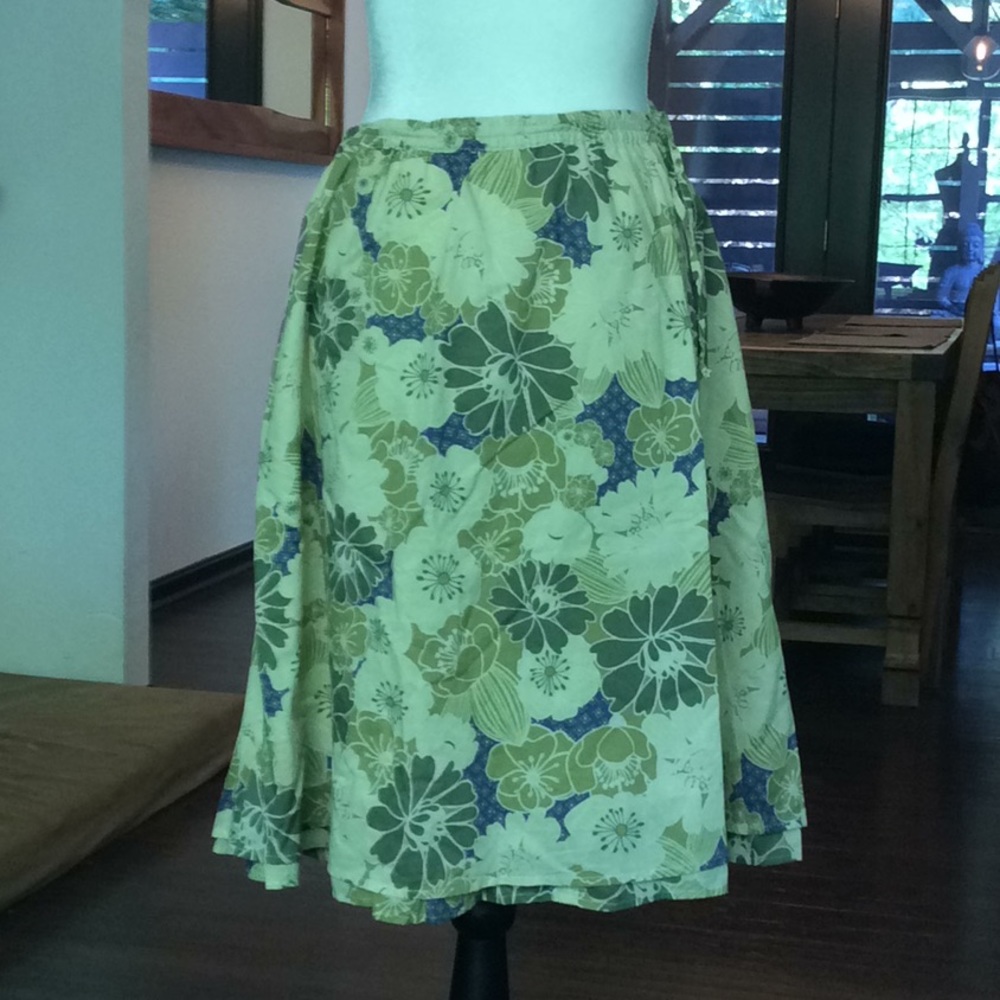 Garnet Hill floral skirt S